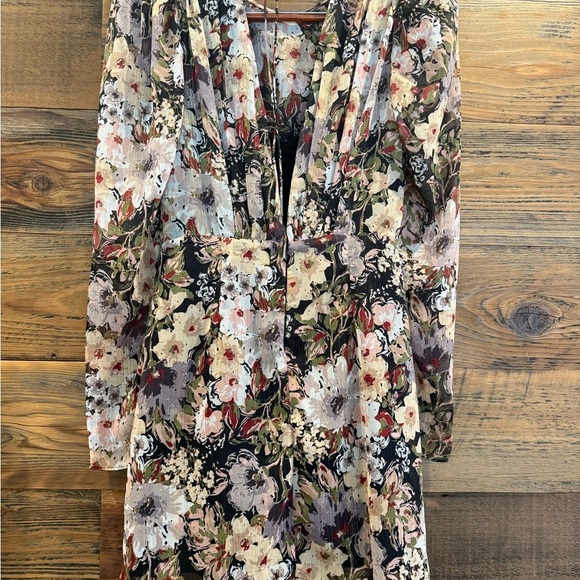 Astr Floral Cindy Puff Sleeve Mini Dress - Picture 5 of 13